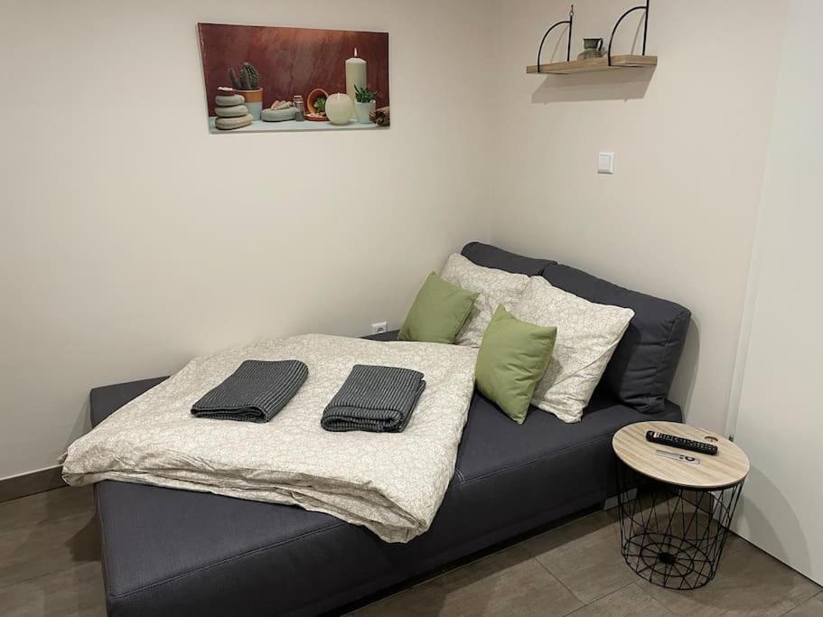 Studio Situe Aux Abords De La Foret Avec Parking Apartment Differdange Ngoại thất bức ảnh