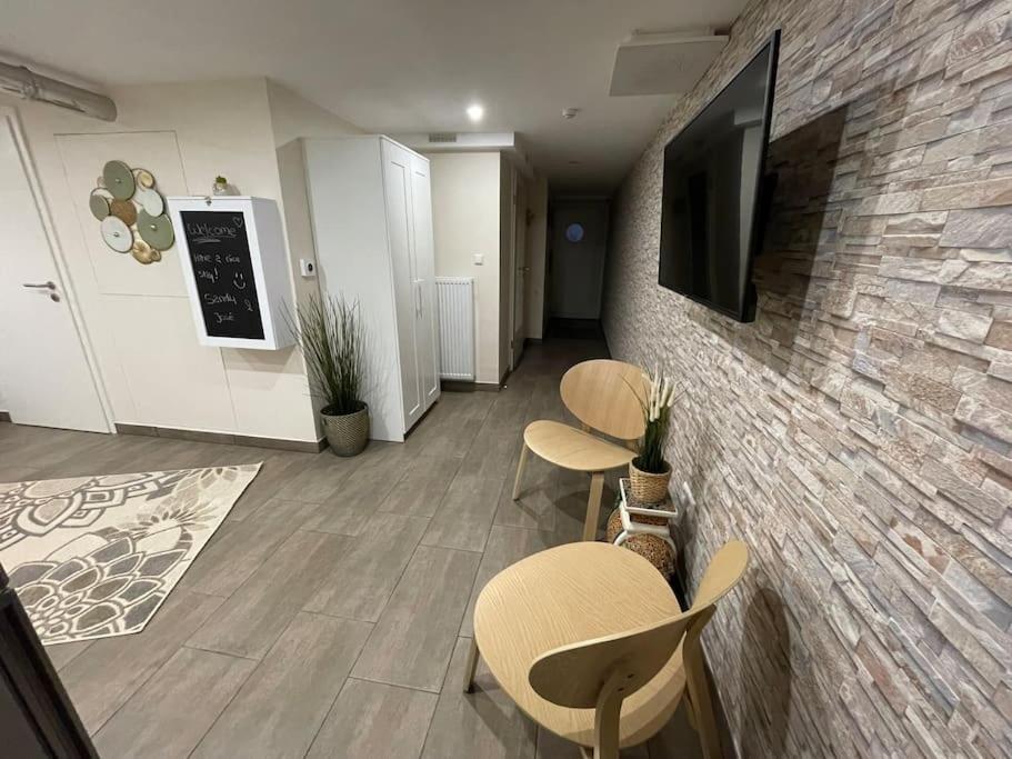 Studio Situe Aux Abords De La Foret Avec Parking Apartment Differdange Ngoại thất bức ảnh